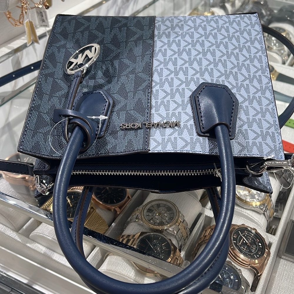 Michael Kors Blue and Black Women's Bag - Picture 12 of 16